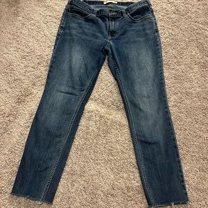2 pair of Carhartt slim fit skinny jeans